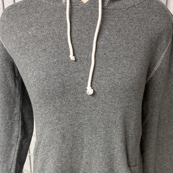 Roots Gray Hoodie, Size Extra Small - Picture 3 of 7